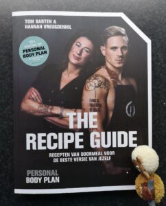het boek the recipe guide vanaf de bovenkant