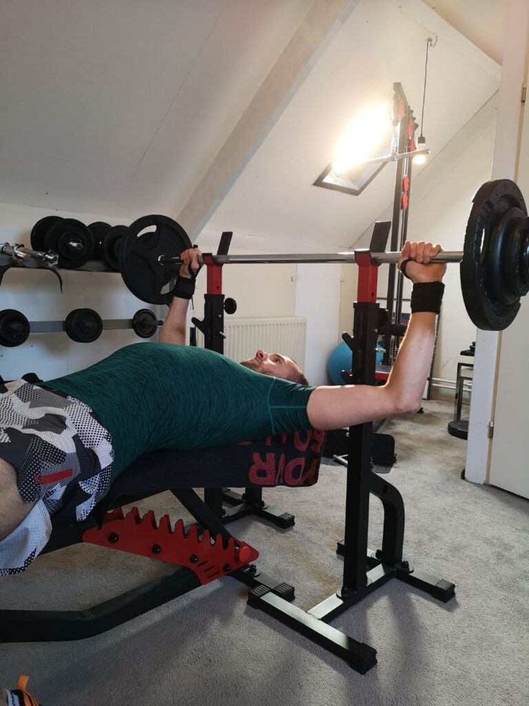 Op deze foto zie je mijn eigen homegym/sportschool