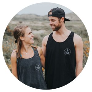 Op deze foto zie je Rolf van Baalen en Melanie van Baalen, de oprichters van Happy with yoga