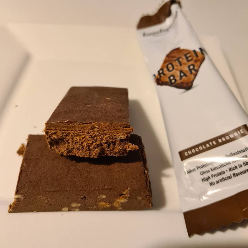Op deze foto zie je de Protein Bar smaak Chocolade Brownie