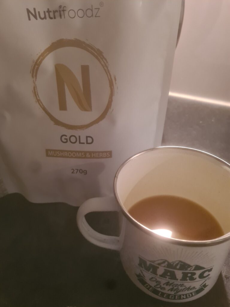 Op deze foto zie je het product Nutrifoodz Gold