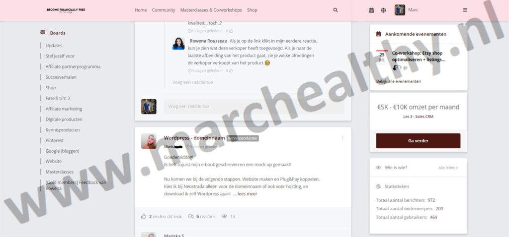 Op deze foto zie je de community van het Become Financially Free Membership