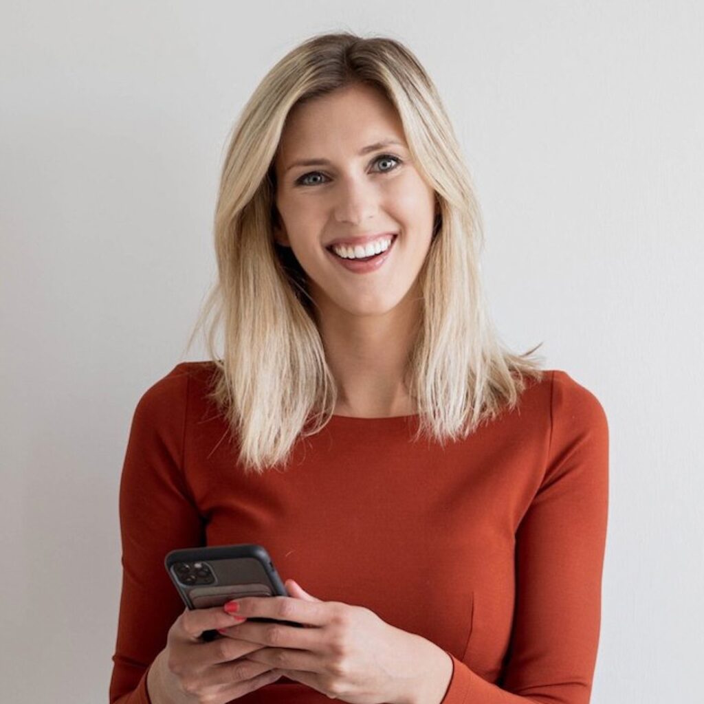 Op deze foto zie je Tineke Zwart 